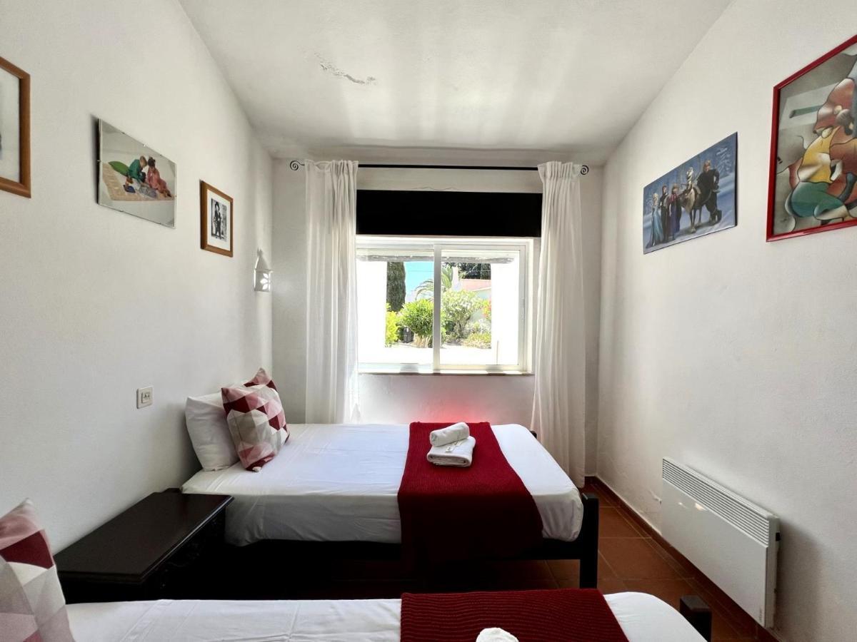 Armacao De Pera Twins 3 With Pool By Homing Daire Dış mekan fotoğraf