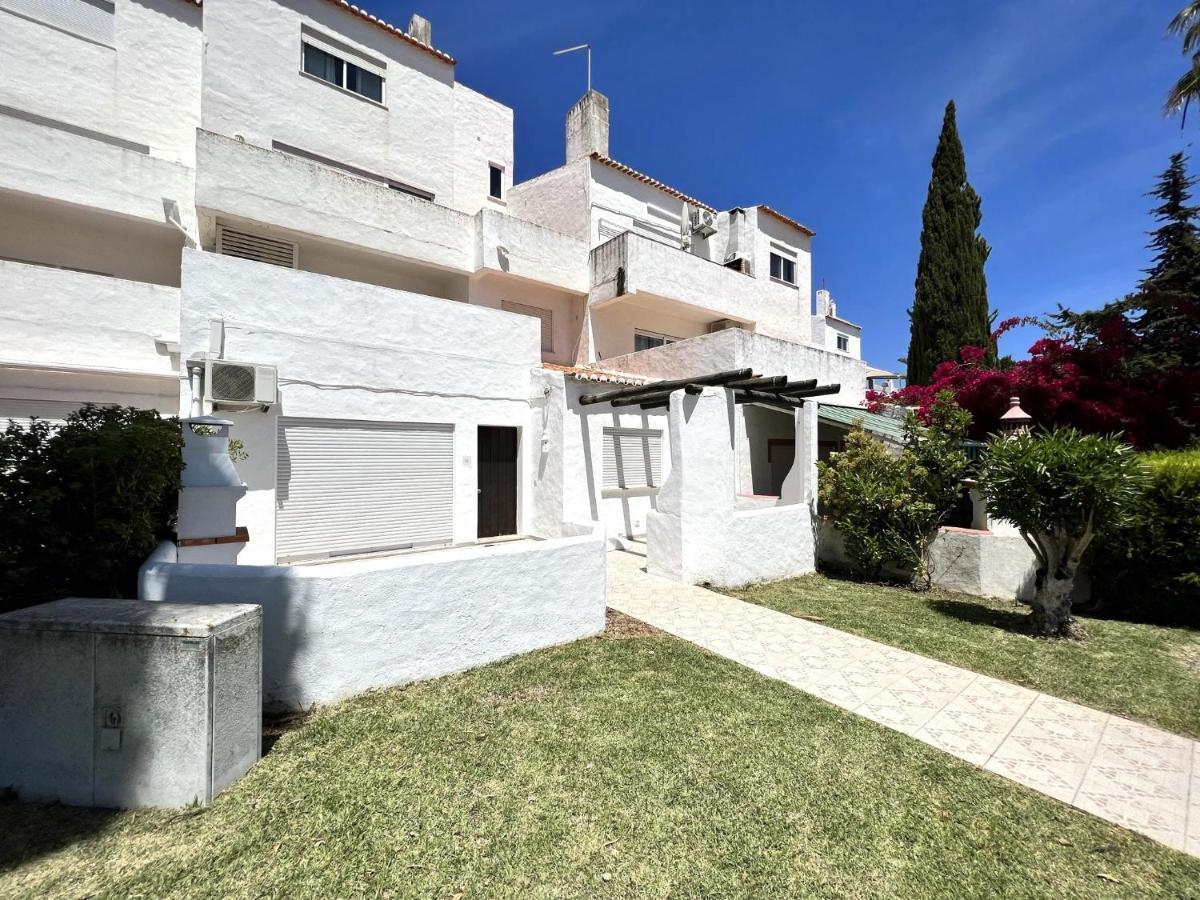 Armacao De Pera Twins 3 With Pool By Homing Daire Dış mekan fotoğraf