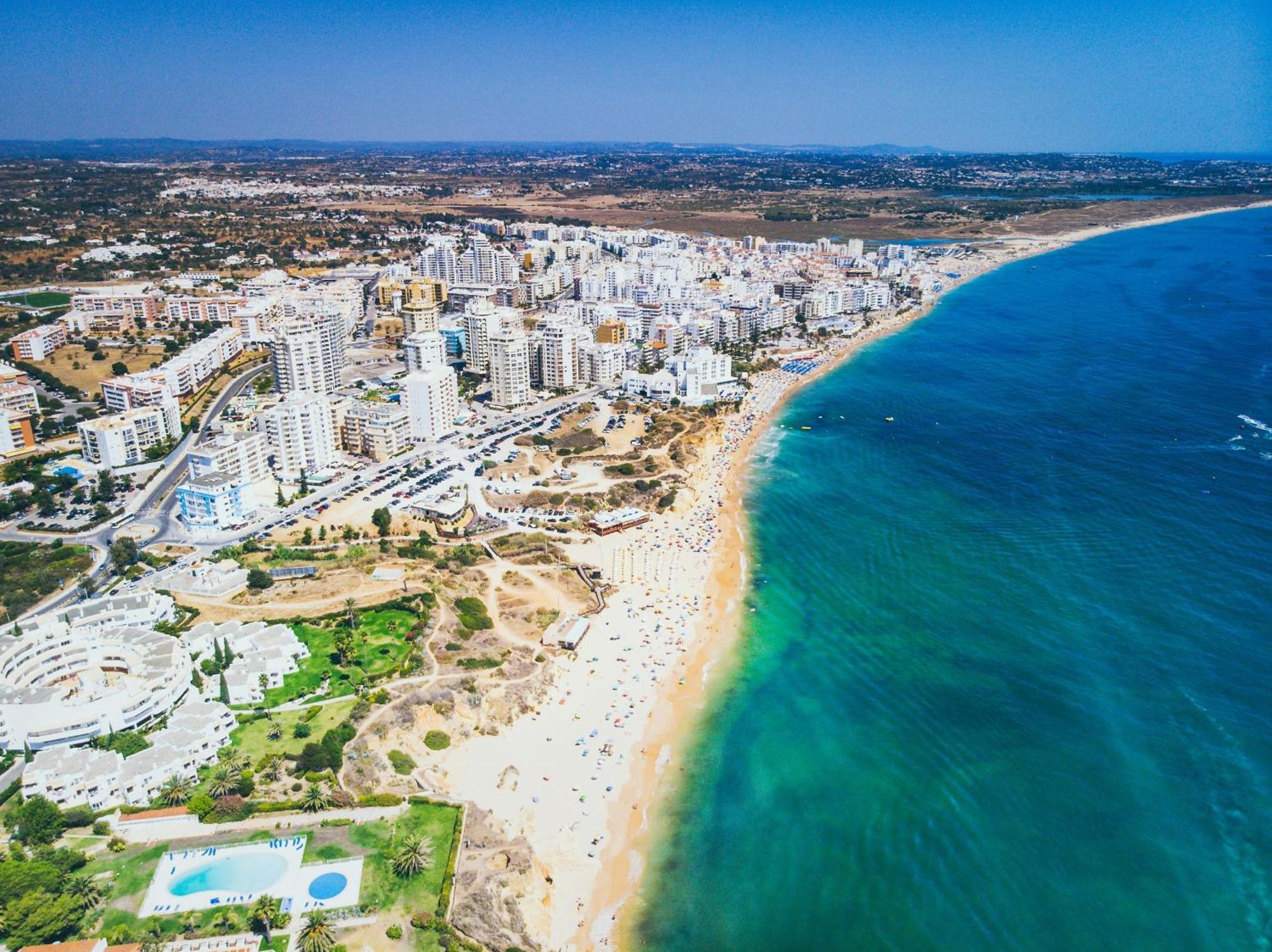 Armacao De Pera Twins 3 With Pool By Homing Daire Dış mekan fotoğraf